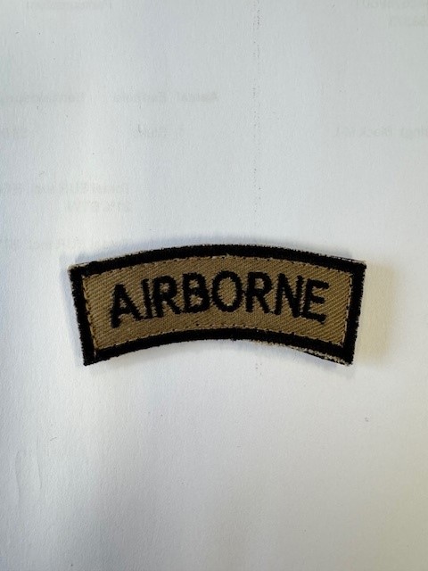 Airborne Schouderembleem Khaki