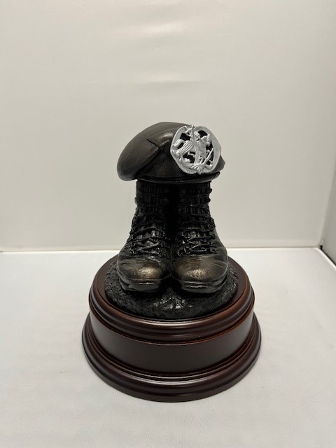 Boots and Beret 43 BVE Zilver Cavalerie